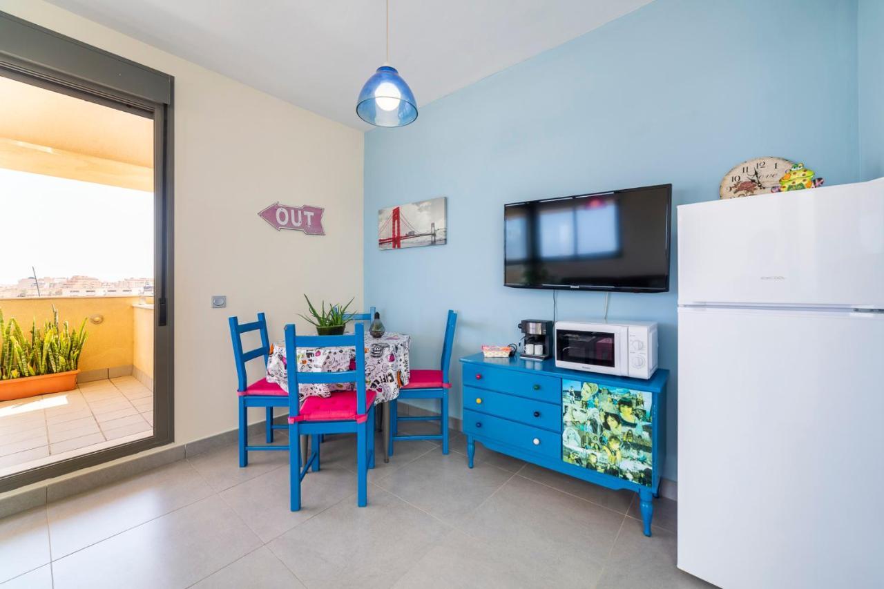 Atico Dentro De Casa Privada Bed & Breakfast Roquetas de Mar Ngoại thất bức ảnh